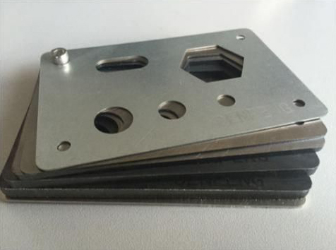 �����и�