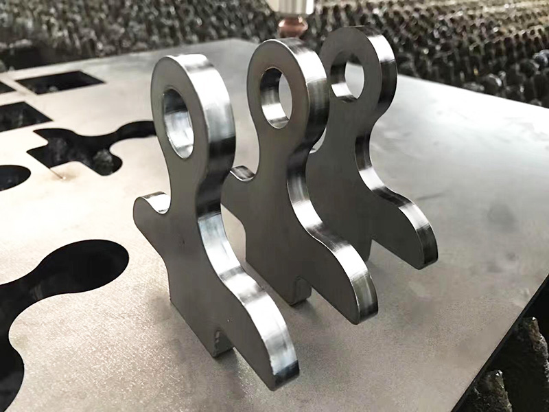 �����и�