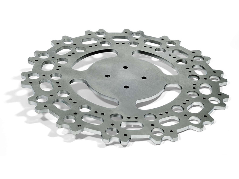 �����и�